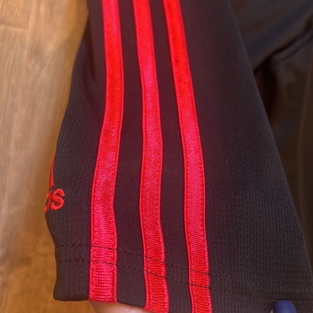 Adidas short ❤️  - Picture 6 of 6